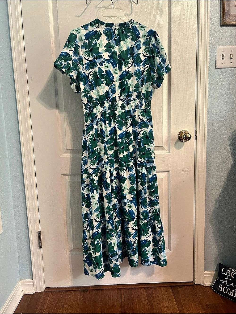 Floral Maxi Dress in Green & Blue Size Medium